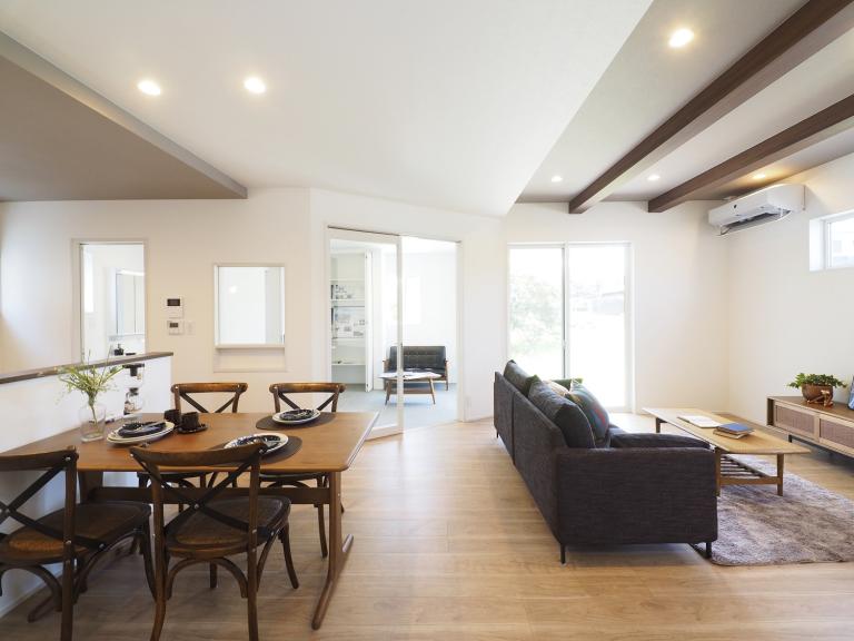 ウチとソトを繋ぐ、プラスアルファのあるsumai。