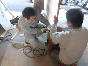 家具製作（ﾀﾞｲﾆﾝｸﾞﾃｰﾌﾞﾙ）