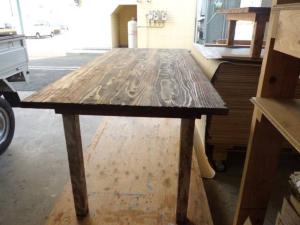 塗装（乾燥中）