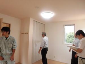 雨の中、竣工検査