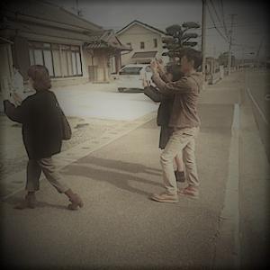 お父さんとお母さんと娘、とお母さん。