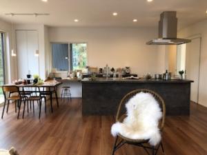 おっ！と見上げるHIRAYAなsumai。お礼