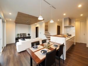 隠し扉のスキップフロアのあるsumai.